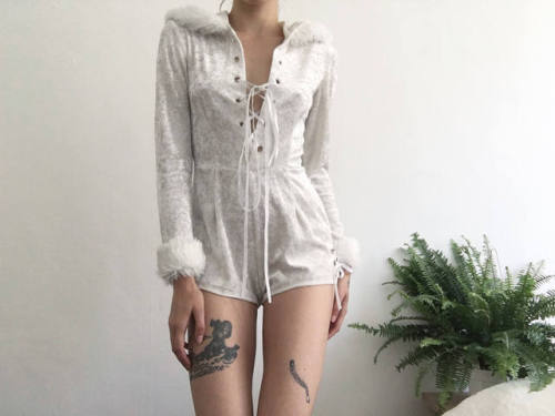 Snow Bunny Lace Up Romper //PureValleyVintage