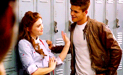 xklarostydiax:  #Lydia lost people important to her #first Jackson#later Allison#and