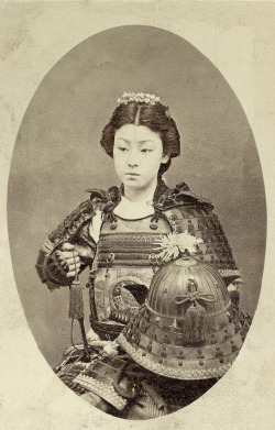 fuckyeahhistorycrushes:  Female Samurai,