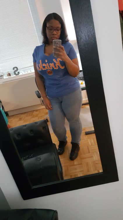 missbuttercupifurnasty:  missbuttercupifurnasty:  11.24.2016  Thick thick with yo cute ass