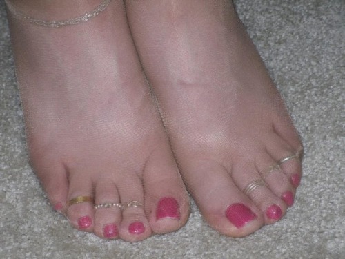 Just my #feet #foot #sexyfeet #femininefeet #prettyfeet in #pantyhose #nylons #tights #hose #stockin