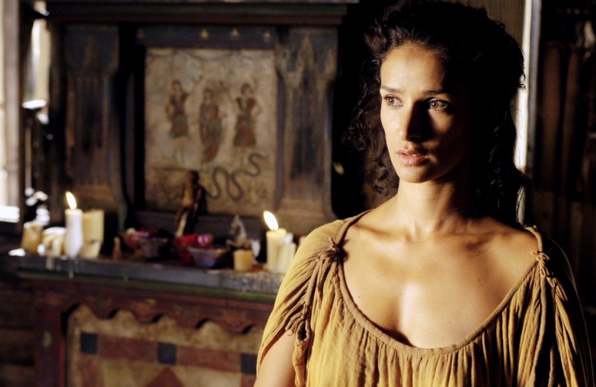 Indira Varma as Niobe and her house lalarium, Rome tv series. - Tumblr Pics