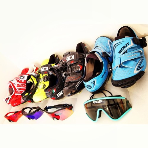 thisaintretro:  House inspection tomorrow… So tiding up my man cave… corner… #sidi #bont #oakley #cy