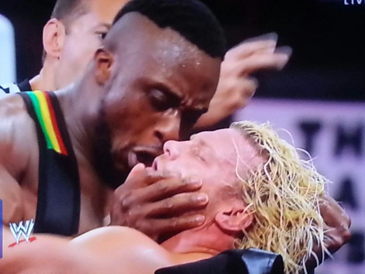 wildarmtins:  ……. Nope….. 0_o  Big E has been paying way to much attention