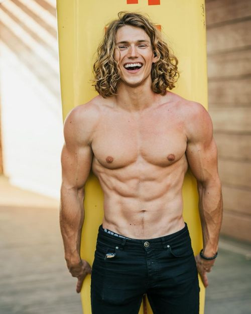 odilevaiken:Benjamin Ahlblad @fitbeny