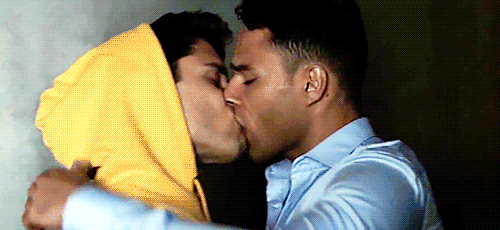 whattarush:  He’s a ten and now I kind of can’t get him out of my head.