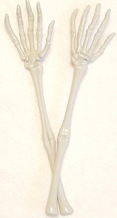 Skeleton Hands Salad Tongs - get them here☠️ Best Blog for dark fashion and lifestyle ☠️
