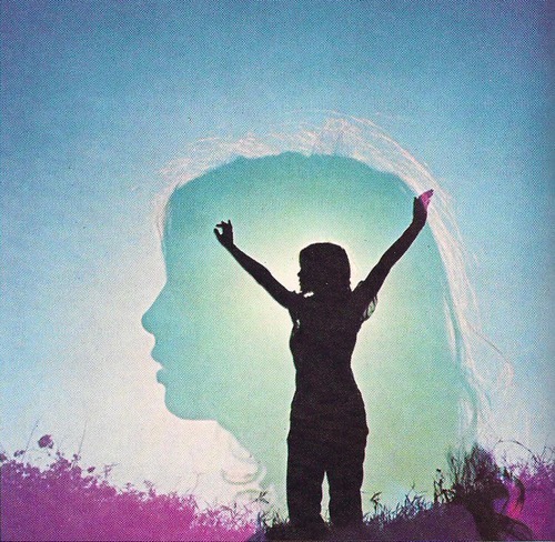 lelabra:  dubfairy:  It’s important for us all to learn how to alter our reality