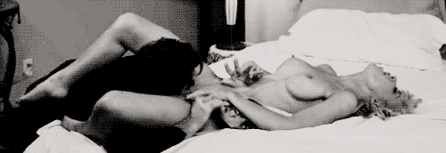 passion-n-ecstacy:  miss-doggystylicious:  Yes, grab my hands and feel me come  I