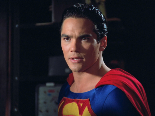 S01E08: Smart Kids (3 of 3)Lois & Clark: The New Adventures of Superman in High Definition! 