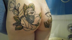 ladyrigormortis:  This sweet magnolia ass ✨🌙