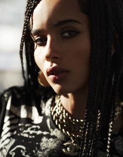 fy-zoeisabella:  Zoë Kravitz by Hilary Walsh