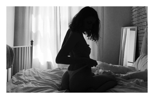 we-want-nudity:  lunamxth:  lunamxth:  lunamxth:  Good Morning Series // More to comeAsk me question