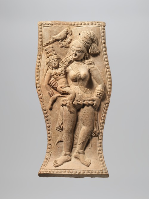 Yakshi, Sunga period 185 BCE–75 BCE, BENGAL