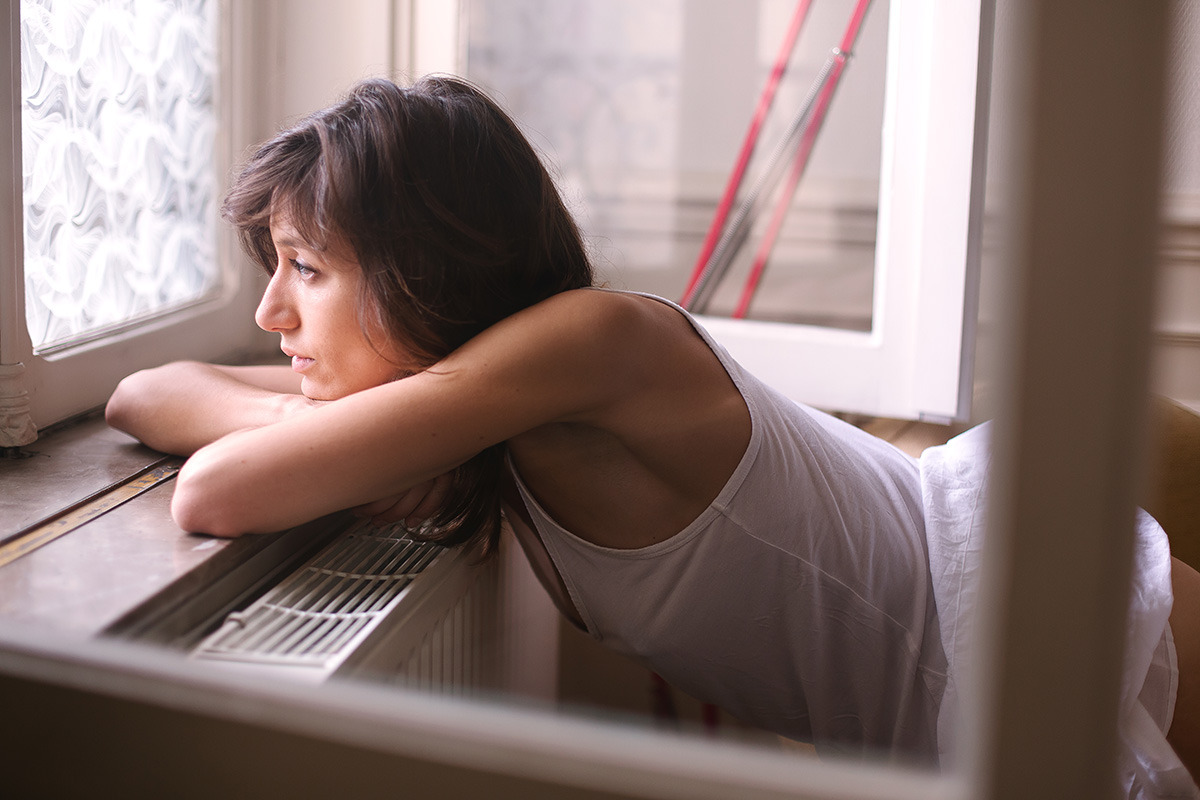 mrchill:  Adie. Waiting at the window © Chill / Photographietumblr · website ·