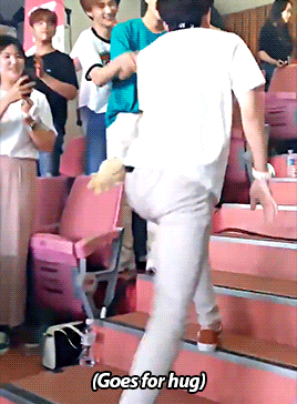 Countdown To Seungmin's BirthdayD-6: Fanboy.