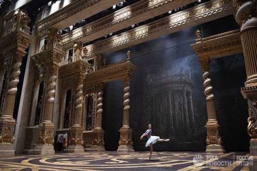 tanaquilleclercq: Svetlana Zakharova rehearses “Sleeping Beauty”.Bolshoi Theatre, J