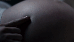 romancepics:  Intimate Photos of Sleeping Pregnant Couples - Amazing Photo Album   I want this so badly