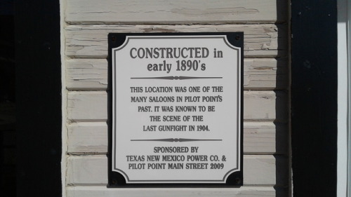 cljavjr:some cool signs in pilot point tx. every building had one of these but these two really stuc