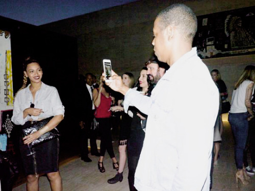 yivialo:  Beyoncé’s personal photographer a.k.a Jay Z