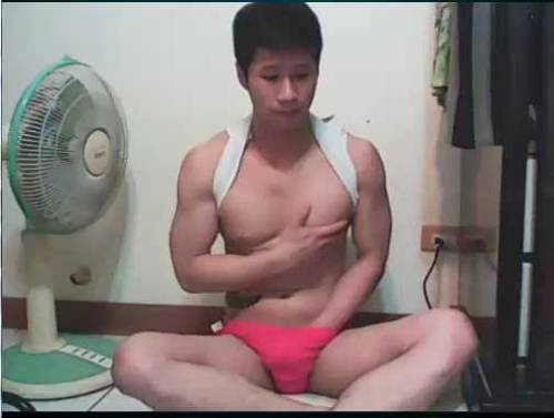 mantop10691:  身材又好又帥的極品直男帥哥終究還是被假女號騙了…上