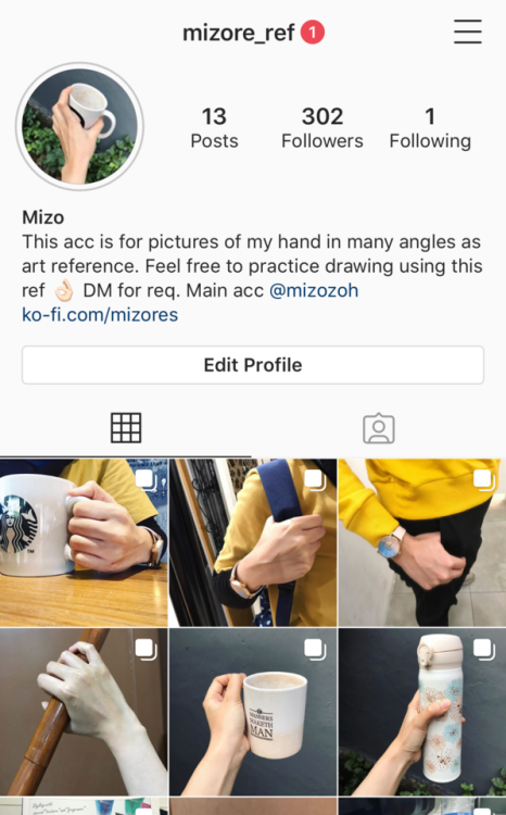 mizozoh: I made new acc on Instagram for these hand reference!Feel free to follow me there! IG: mizo