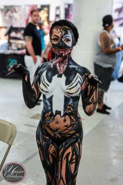 nerdybodypaint:  killer Venom bodypaint! 