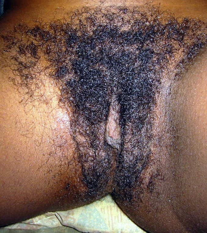 hairy-teeners:  Lourdes 19yo