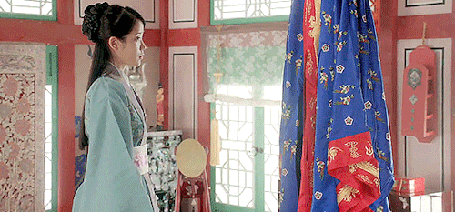 jieunnie:“You… are my only queen”