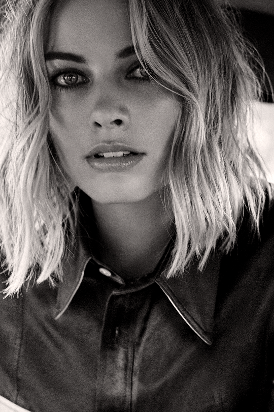 justiceleague:Margot RobbieBy Craig McDean // W Magazine November 2017