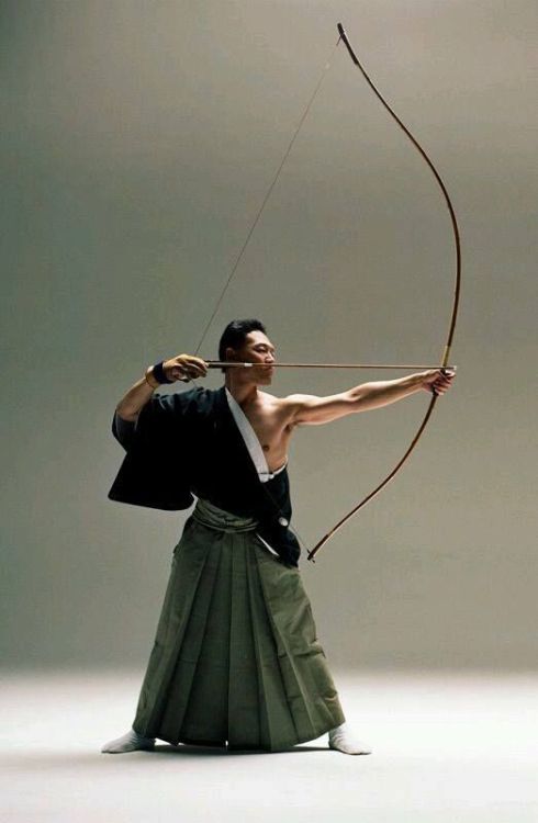 delicatuscii-wasbella102:Japanese archery, Kyudo 弓道