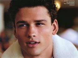 socotic:simon nessman wowieeeeee