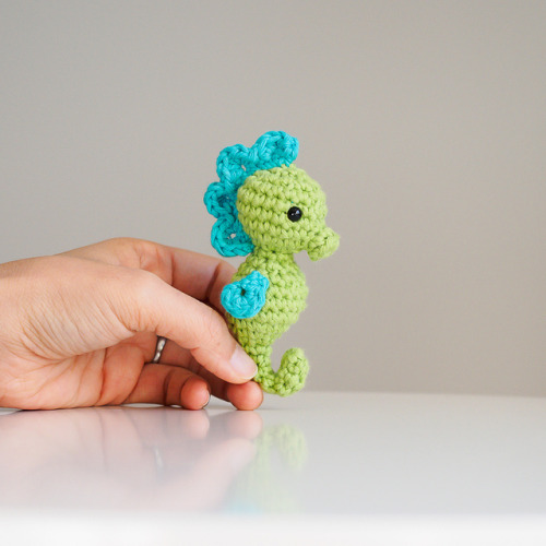 ericacrochets: Seahorse by One Dog Woof Free Crochet Pattern Here