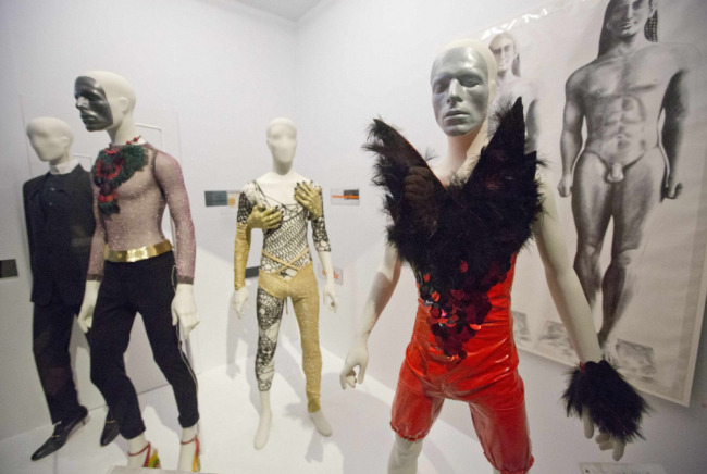 :  &ldquo;David Bowie Is&rdquo; exhibition London &amp; Berlin. 