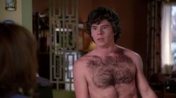 korybantefakes:Charlie McDermott