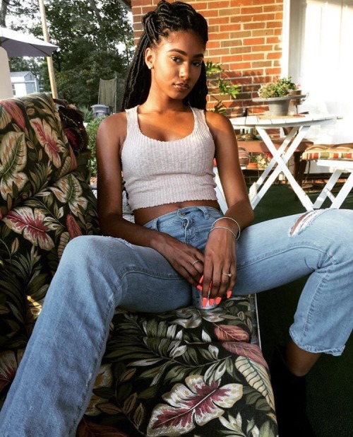 igxbaddies:@nia_lauryn