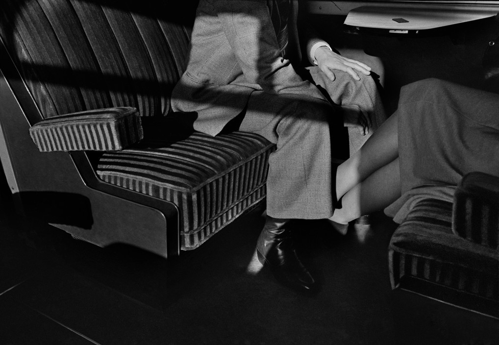 blackpicture: Harry Gruyaert In the first class carriage, between the towns of Ostende