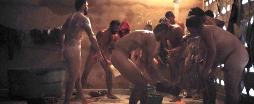 nudialcinema: Juliano Cazarré ed altri in “Boi neon”