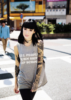 areweevenalive:  ☯ †Dramatic Pale and kawaii Blog † ☯