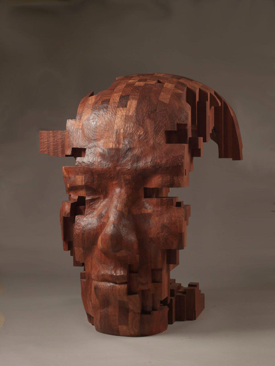 nowheresheepdog:  littlelimpstiff14u2: Pixelated Wood Sculptures Carved by Hsu Tung