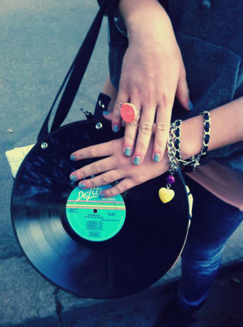 3345rpmz:  • Plastic Passion • ⋅ Everywhere ⋅ 