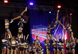 ohheylookitsamy:SCV Allstars Senior Black 💙