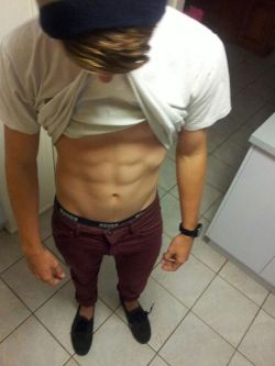 gaysexyness:  Have you seen the sexiest boys on gaysexyness.tumblr.com yet ?