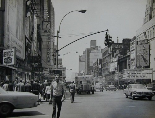 timessquareblue:  W42nd Street and 7th Avenue Source: grindhousedatabase.com