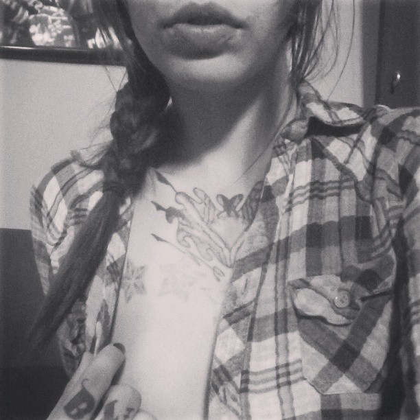 krystakaos:  I’m hungry..yup 