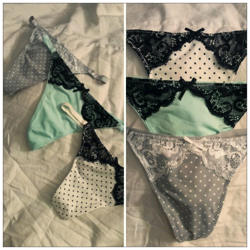 wetsprinkles: Lace is so sexy while it fits cozily in your cheeks. New pairs - you know you want one