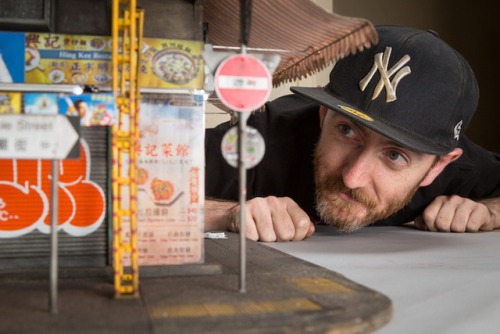 mymodernmet:Artist Creates Miniature Worlds Mimicking the Grit and Grime of Urban Architecture