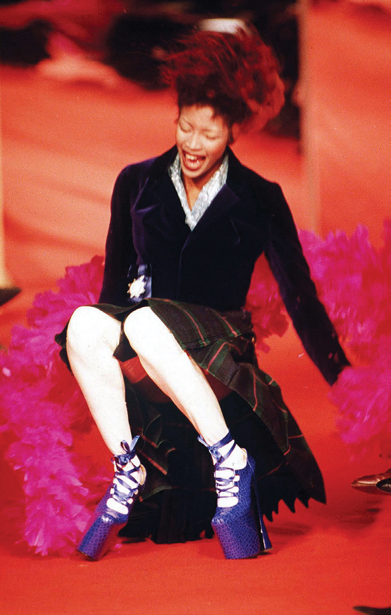 with-practice:  Naomi Campbell Falling At Vivienne Westwood 1993 
