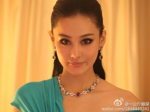 mtzs1:  Zhang Xin Yuan —- my perfect dream girl !!!!