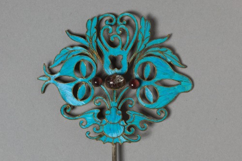 Headdress Ornament, 1800, Cleveland Museum of Art: Chinese ArtSize: Overall: 16 x 7.3 cm (6 5/16 x 2